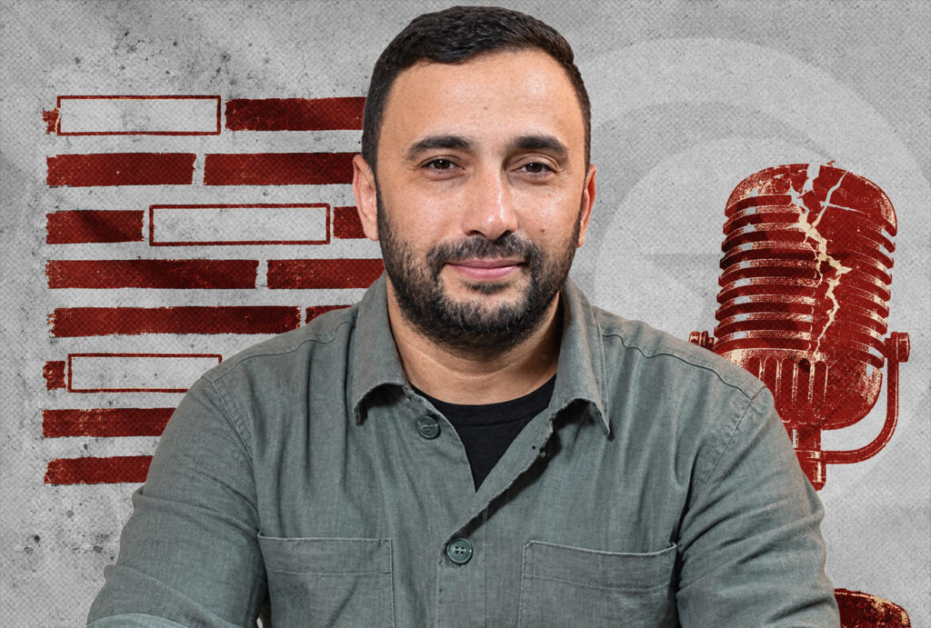 Journalist Mohamed Yousfi, editor-in-chief of Al-Qatiba, with a broken microphone and graphic elements representing journalism and press freedom in Tunisia.